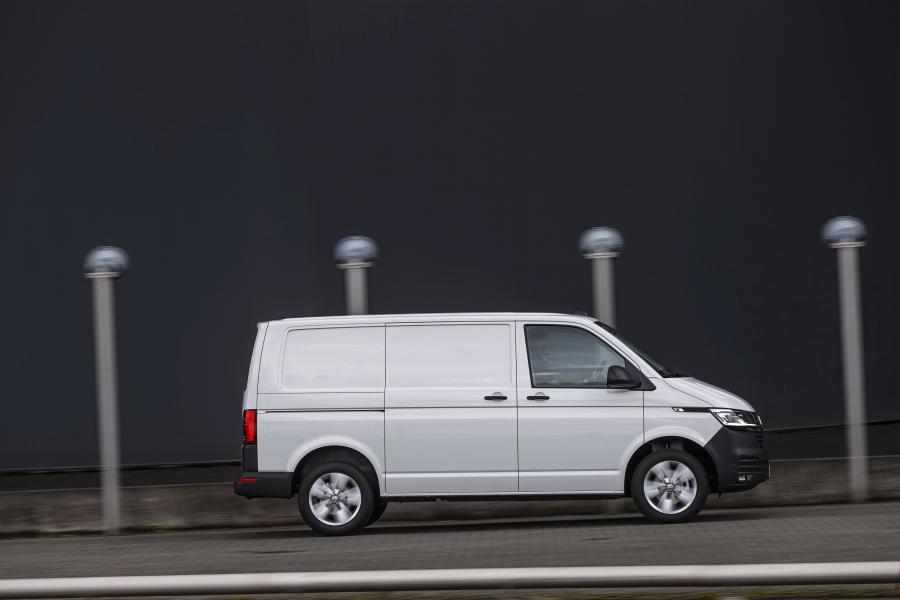  Volkswagen Transporter Van (T6) 2019 года  (WW) (фото 11 из 18)